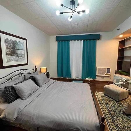 Millennium Plaza Hotel Makati City ภายนอก รูปภาพ